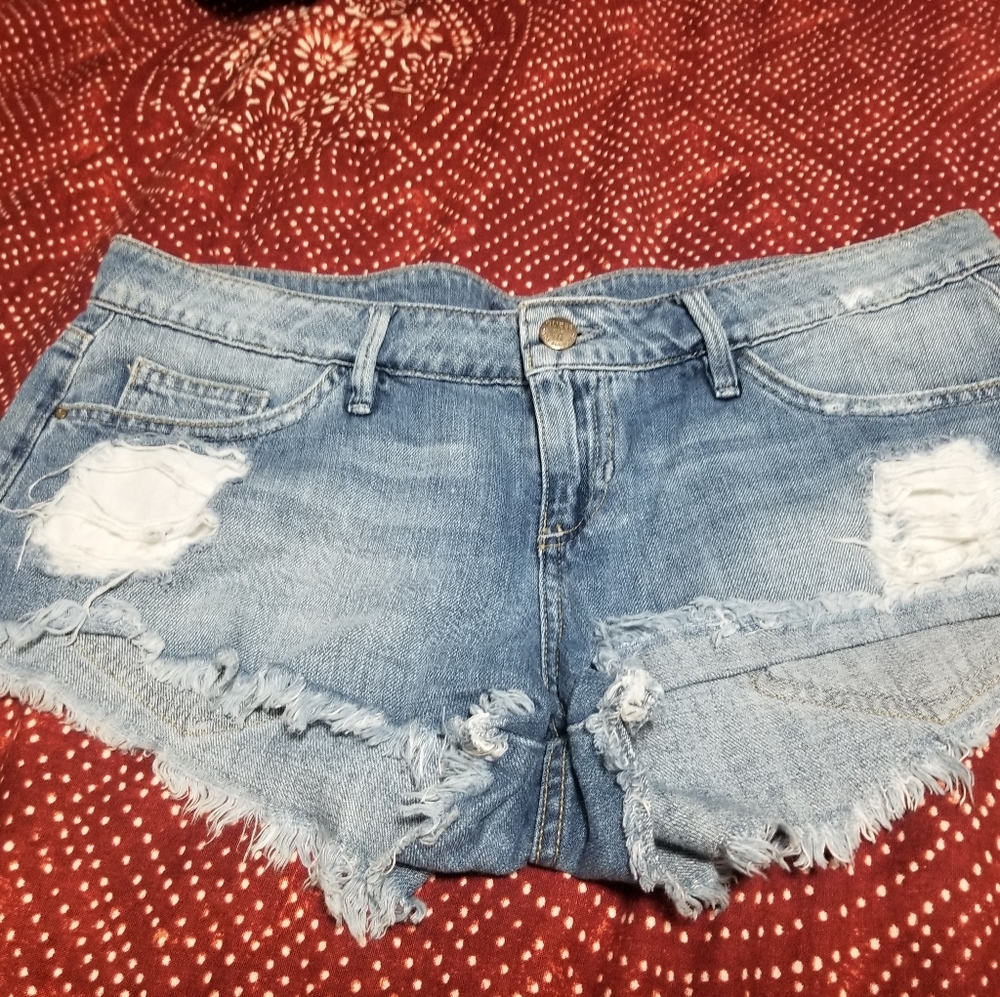 Guess shorts